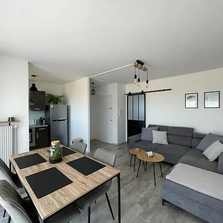 Superbe Appartement En Rez-De-Jardin Avec Vue Mer Calais Exterior photo
